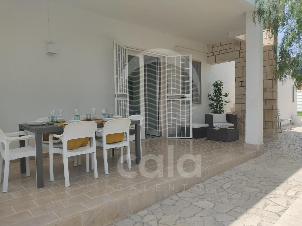 Apples House By Cala Salento Villa Torre Lapillo Exteriör bild